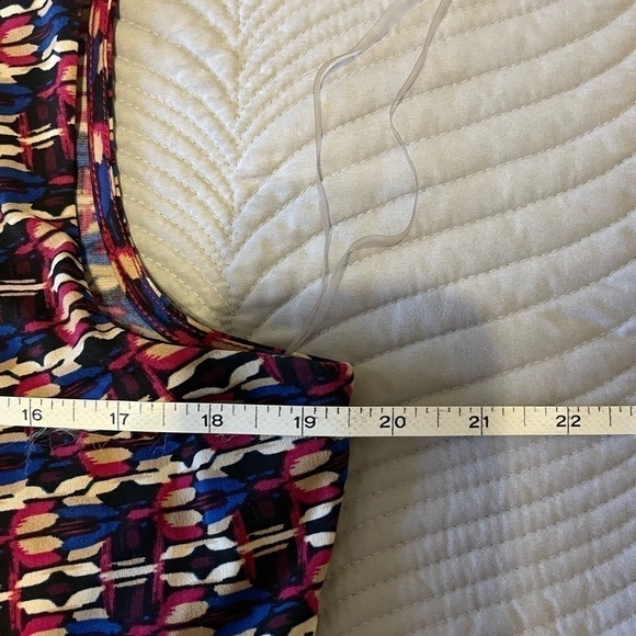 Kasper Blouse Size Medium - Picture 3 of 9